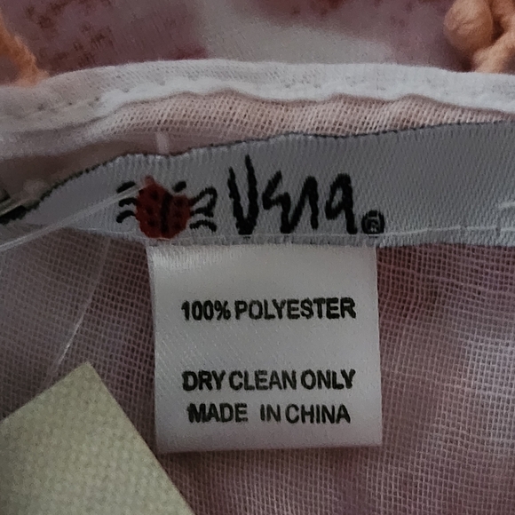 Vera Neumann Floral Sheer Shawl/Scarf with Tassel Trim - Picture 6 of 9